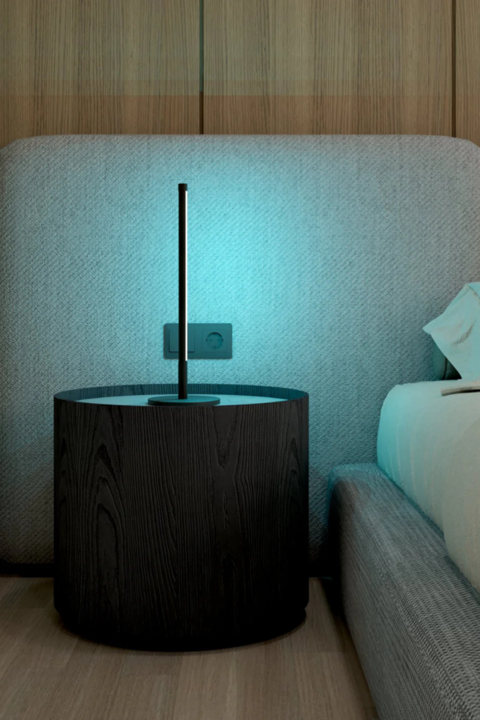 Lush Collective | Ozarke Minimalist RGB LED Table Lamp