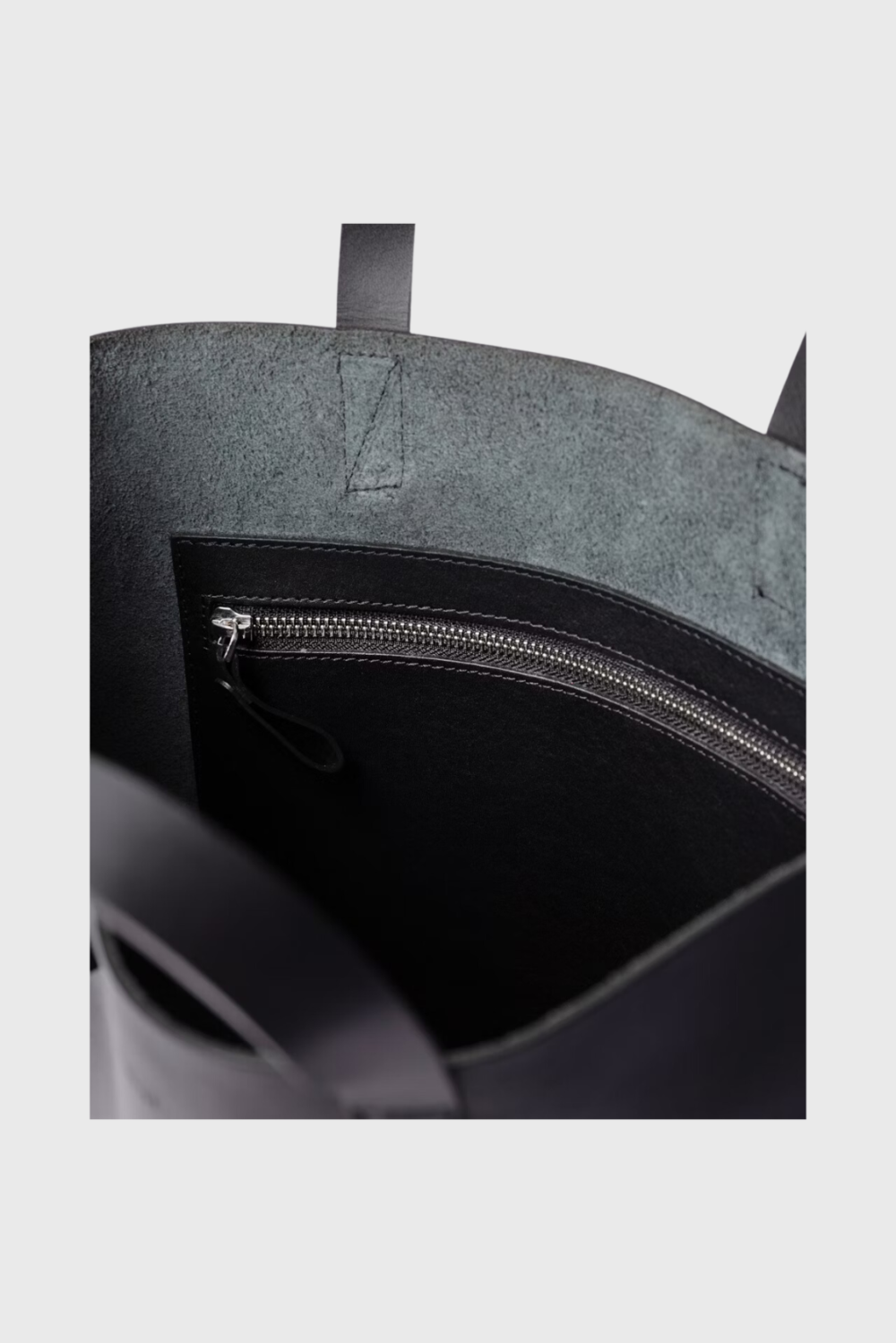 Lush Collective | Sandqvist Gerry Tote Bag - Open