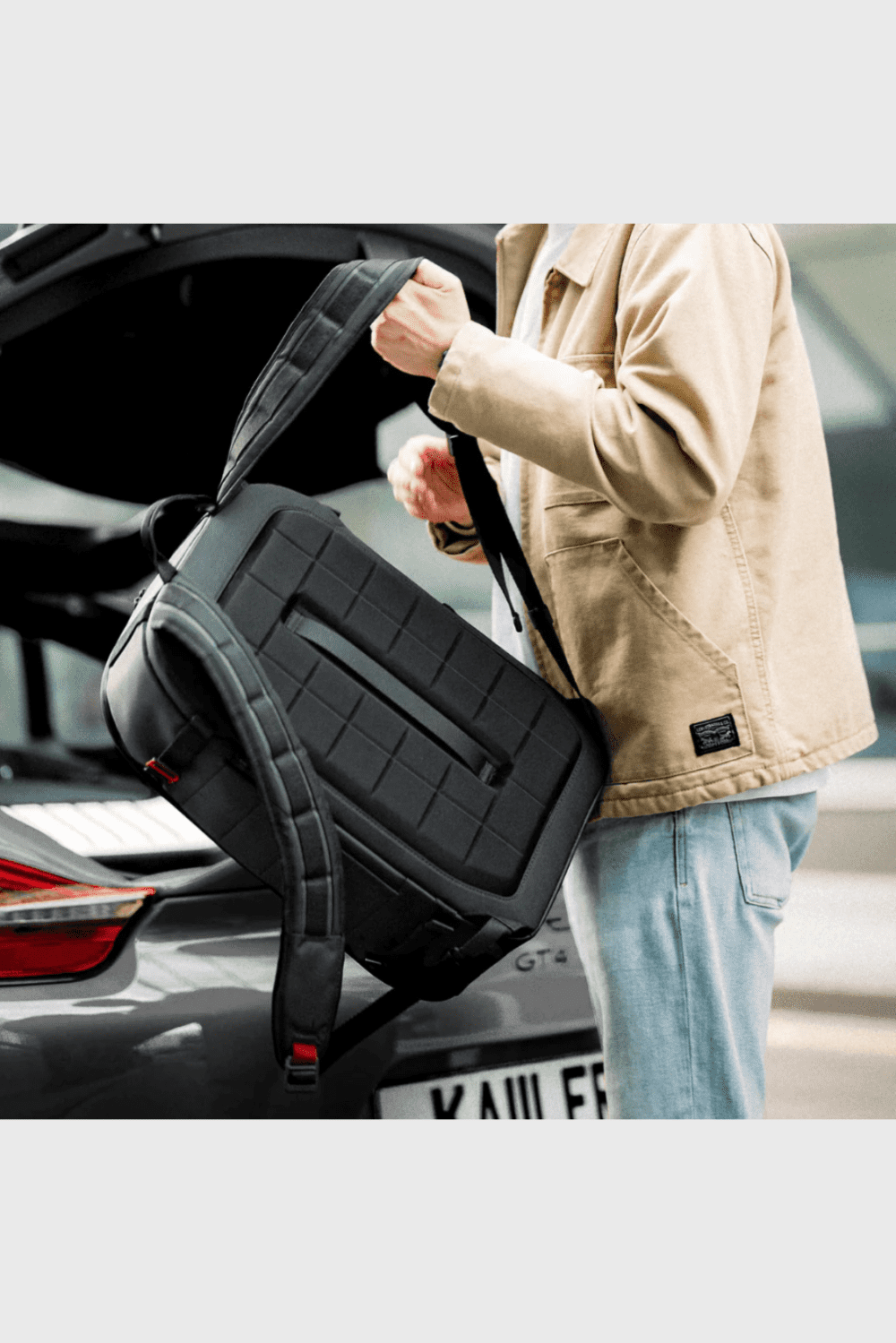 Lush Collective | Ekster Grid Backpack 21L Weatherproof Travel and Commuter Bag - Back