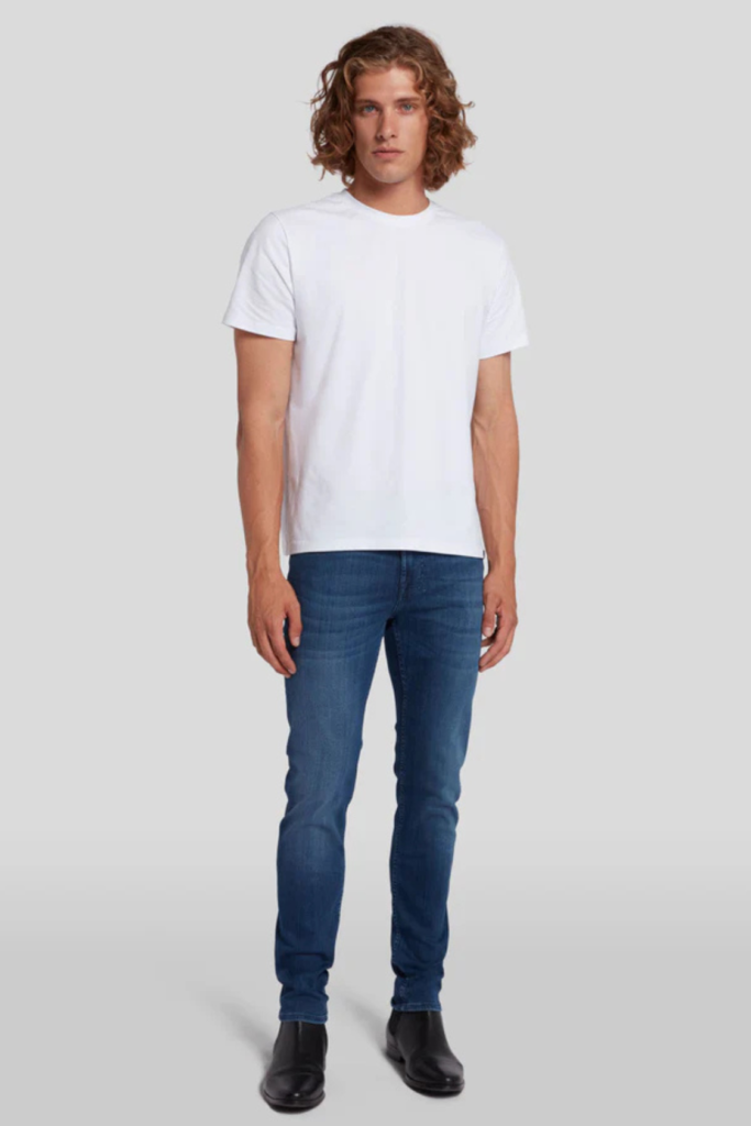 Lush Collective | Luxe Performance Plus Slimmy Tapered from 7 For All Mankind