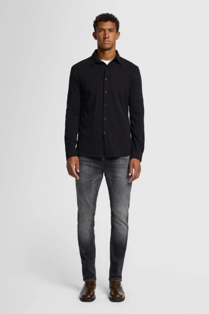 Lush Collective | Luxe Performance Slimmy Tapered from 7 For All Mankind