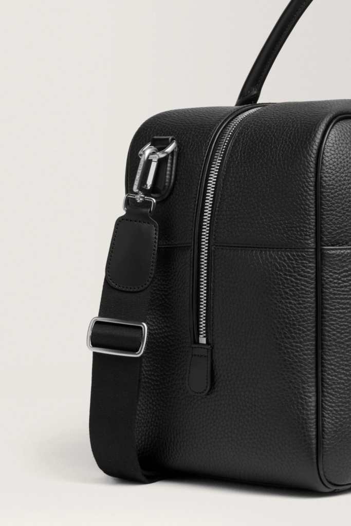 Lush Collective | Carl Friedrik Weekender Bags - A Legacy of Craftsmanship - End