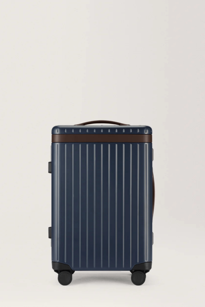 Lush Collective | Carl Friedrik Carry-on in Navy / Hackett
