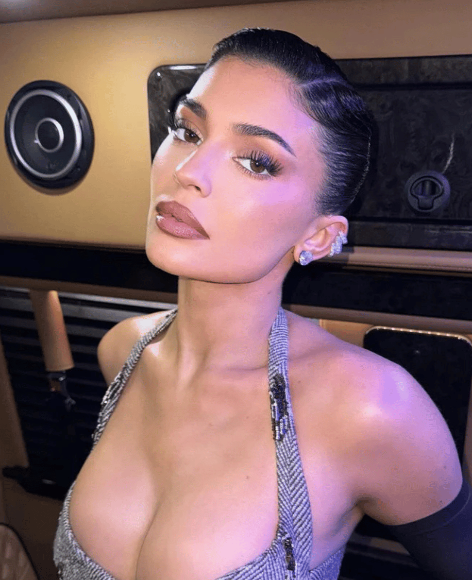 Master the Top 10 TikTok Beauty Trends with Kylie Cosmetics