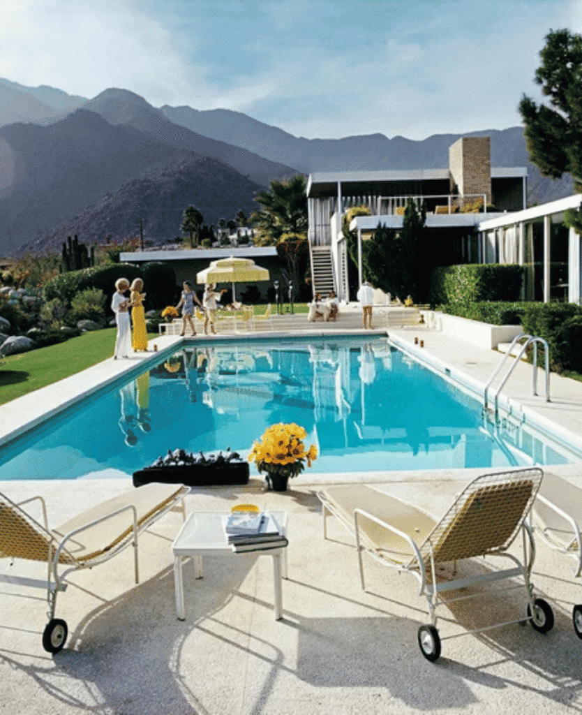 Lush Collective | Slim Aarons: Collecting the Golden Age of Leisure on Singulart